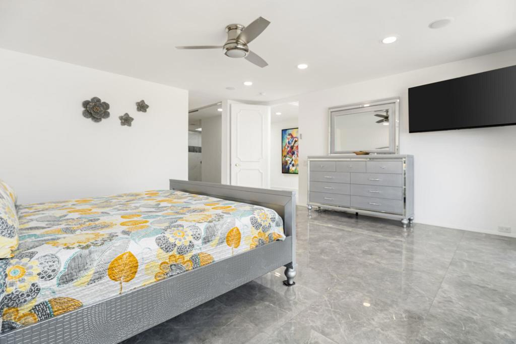 MLS #219127525DA image #0