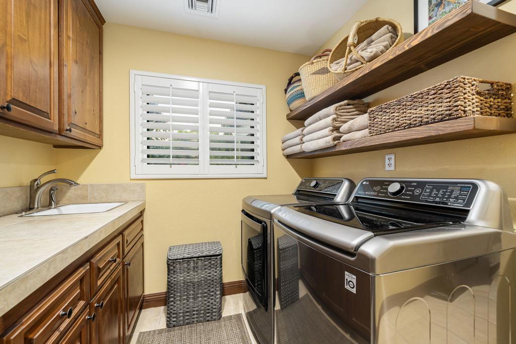 MLS #219127700DA image #0