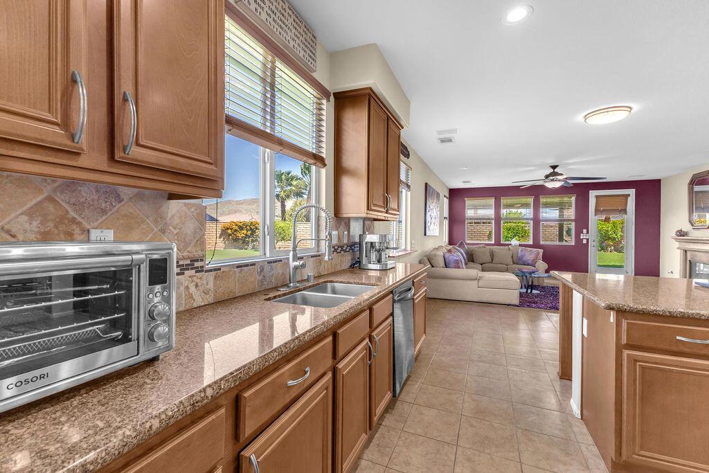MLS #219127930DA image #0