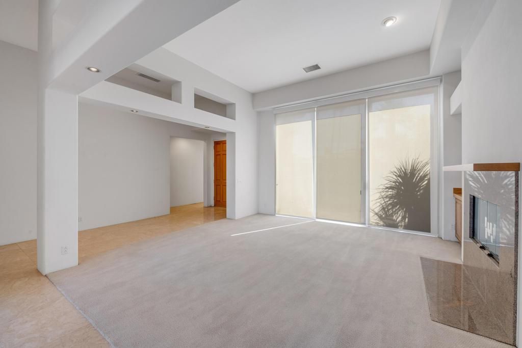MLS #219127976DA image #0