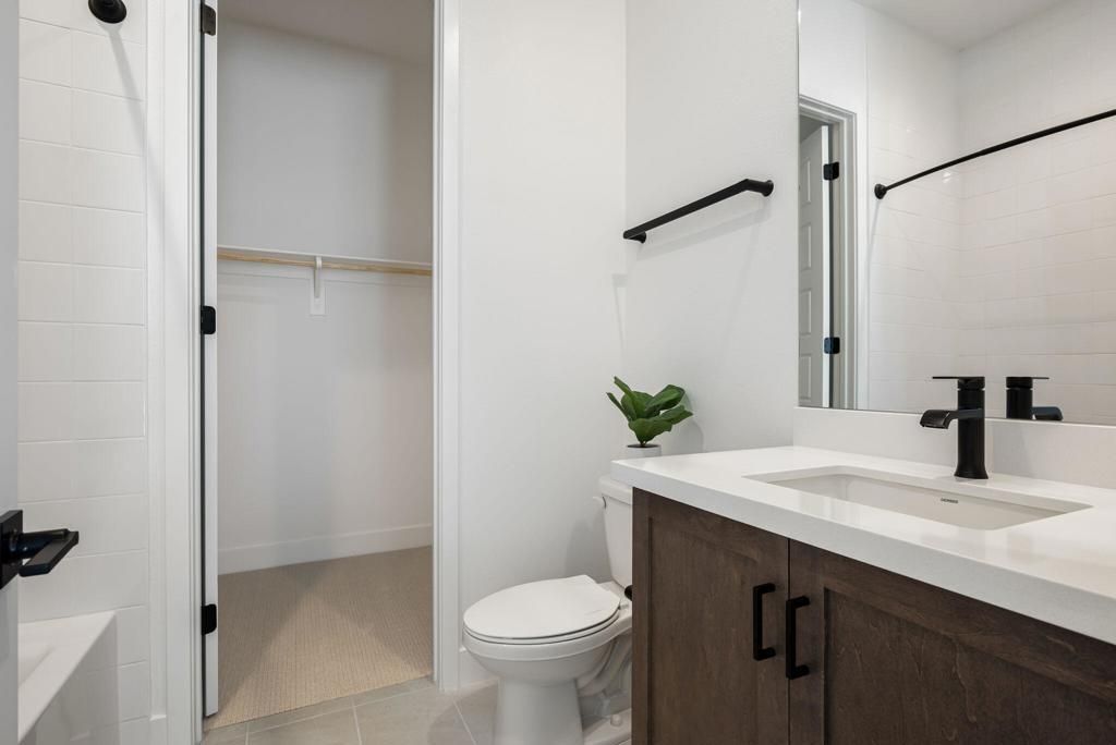 MLS #219128036PS image #0