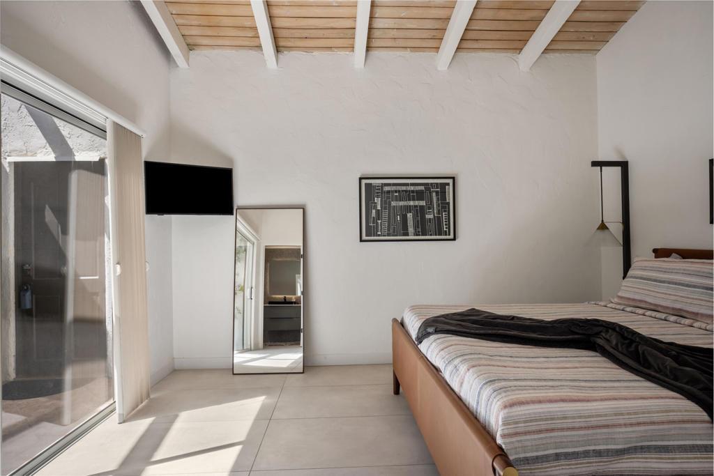 MLS #219128161DA image #0