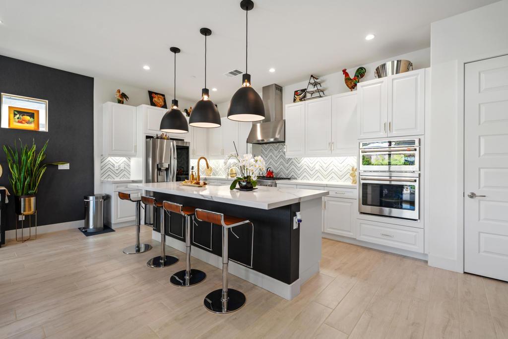 MLS #219128327DA image #0