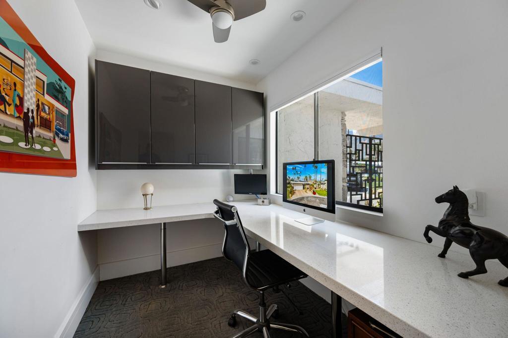 MLS #219128488PS image #0