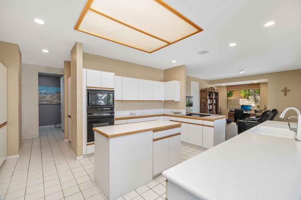MLS #219128597DA image #0