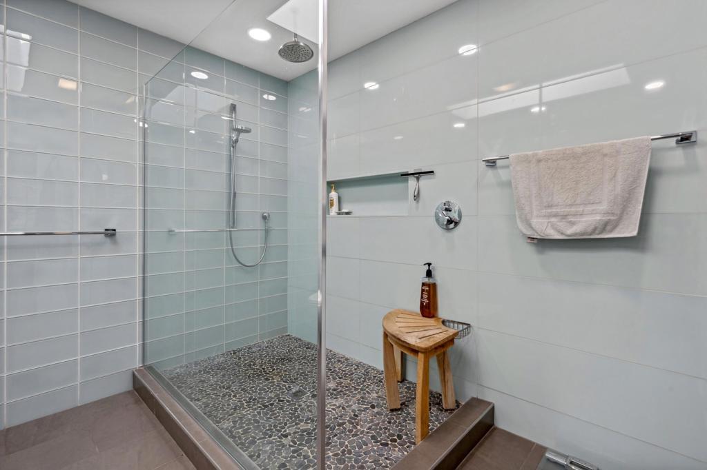 MLS #219128662DA image #0