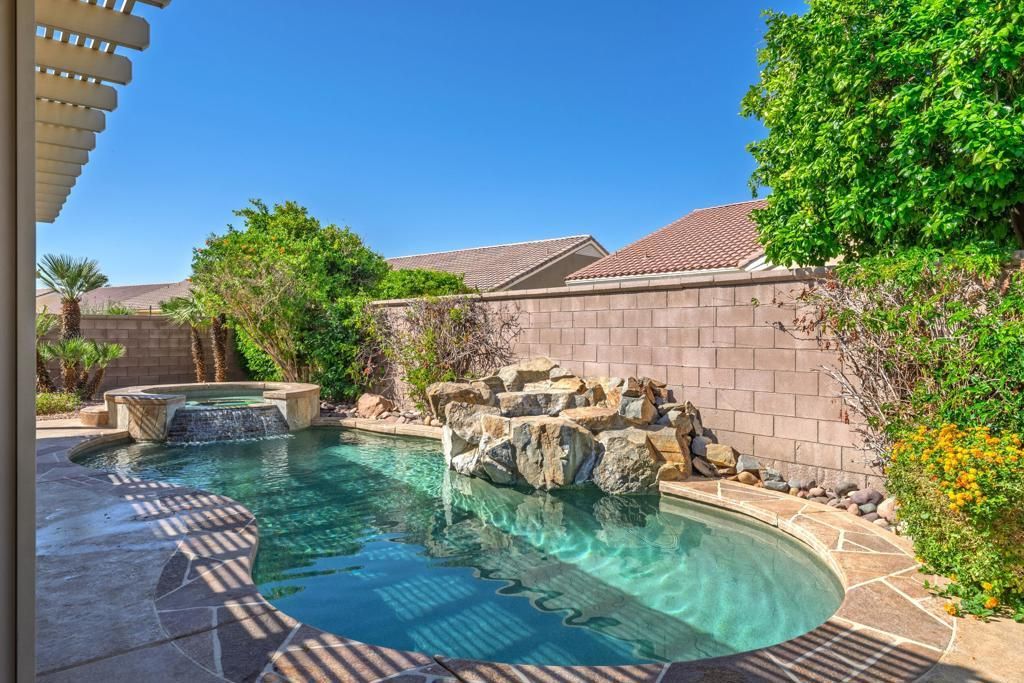 MLS #219128757DA image #0