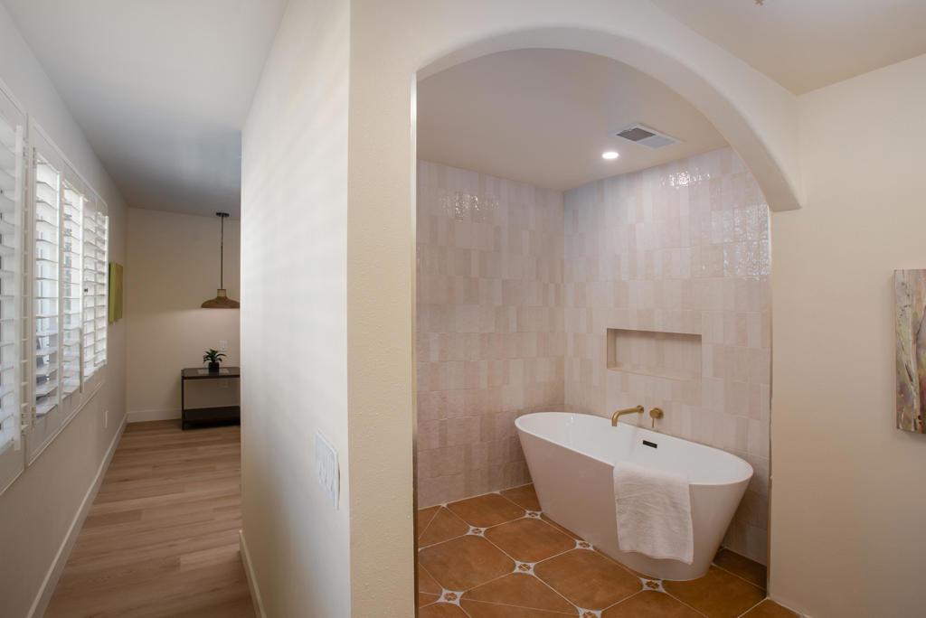 MLS #219128850PS image #0