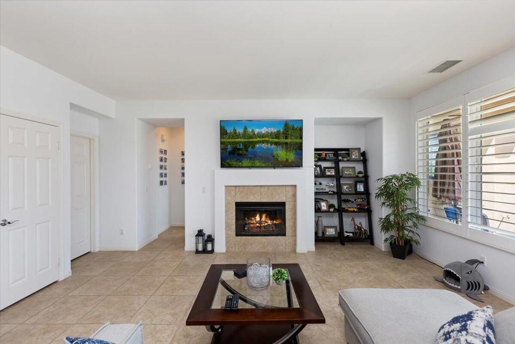 MLS #219129642DA image #0