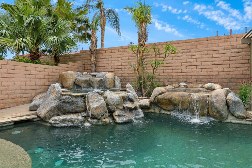 MLS #219129657DA image #0