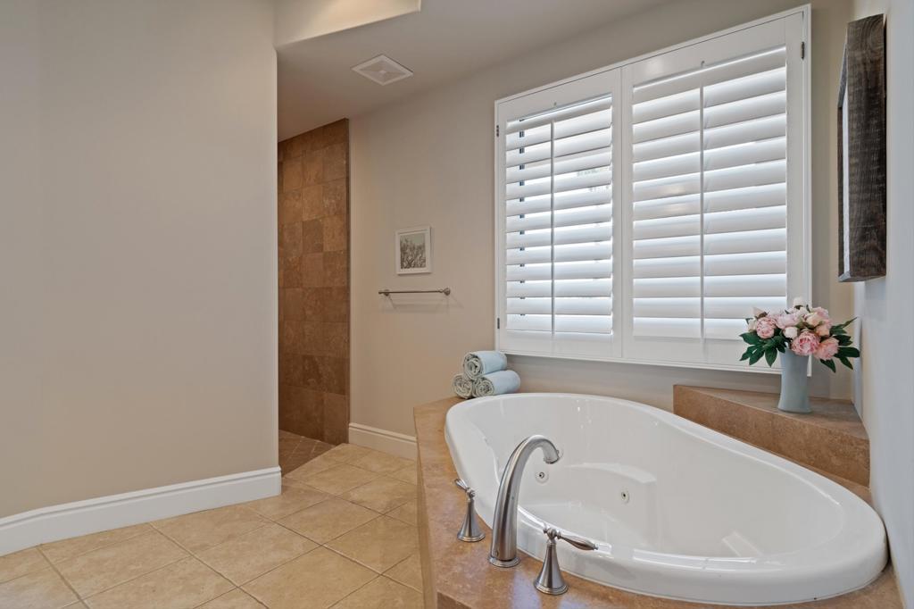 MLS #219129973DA image #0