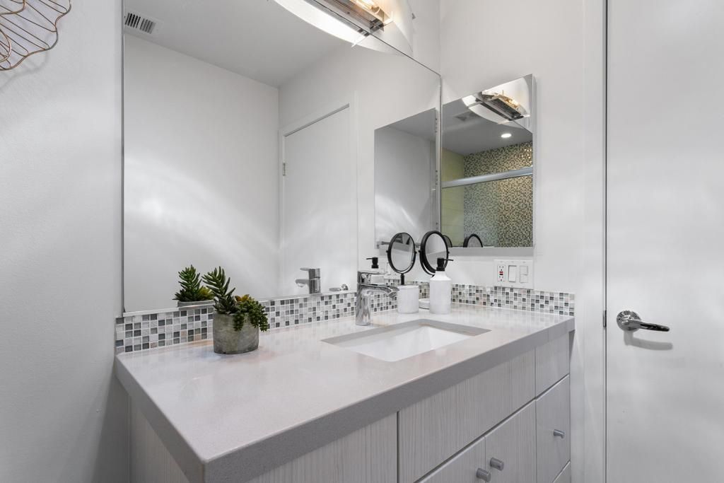 MLS #219130009DA image #0