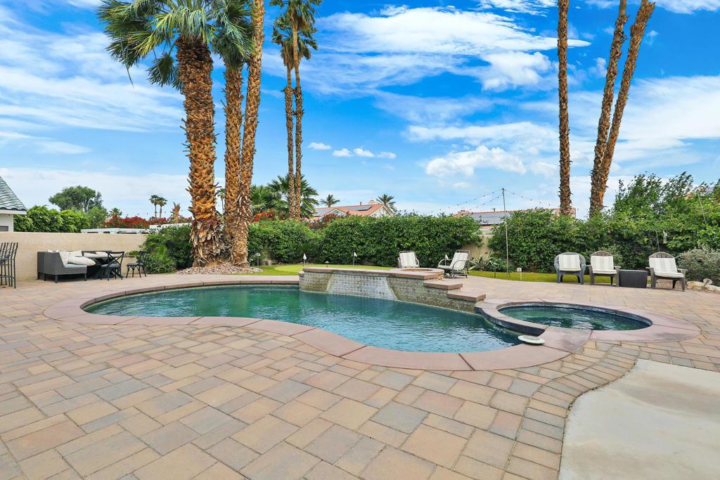 MLS #219130019DA image #0