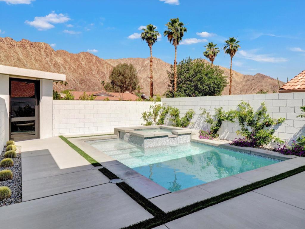 MLS #219130090DA image #0