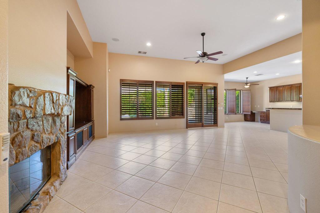 MLS #219130562DA image #0
