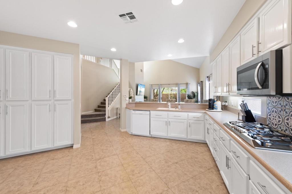 MLS #219130670DA image #0