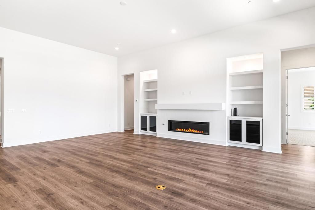 MLS #219131623PS image #0