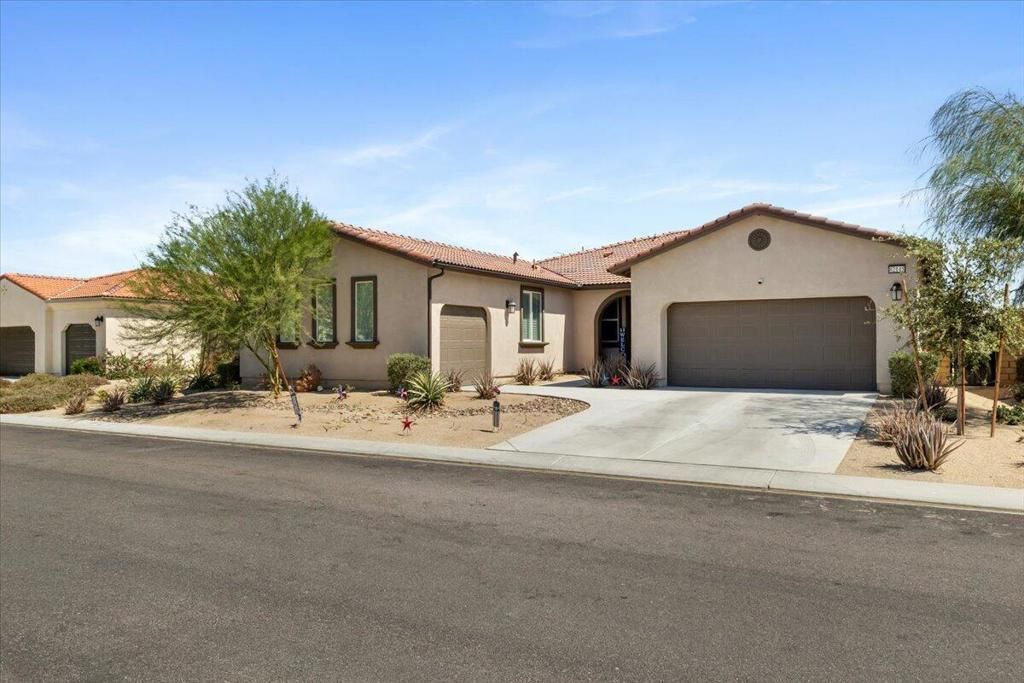 MLS #219131886DA image #0