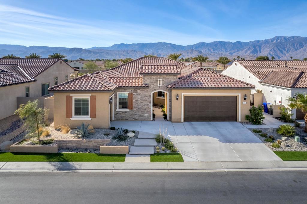 MLS #219132028PS image #0