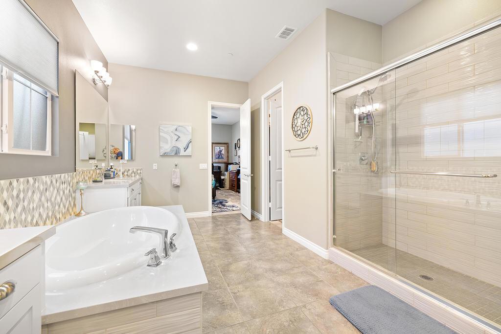 MLS #219132166DA image #0