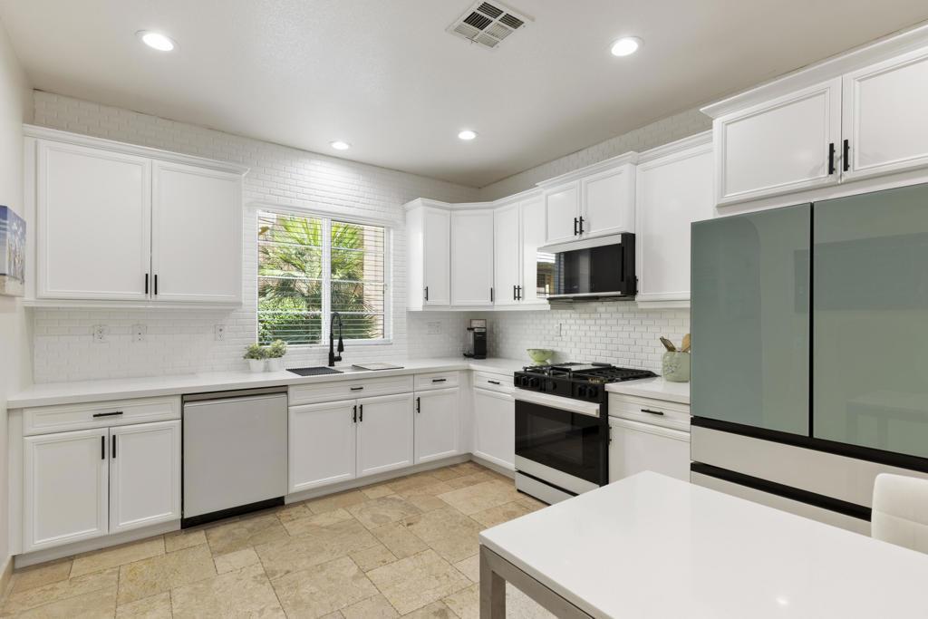MLS #219133194DA image #0