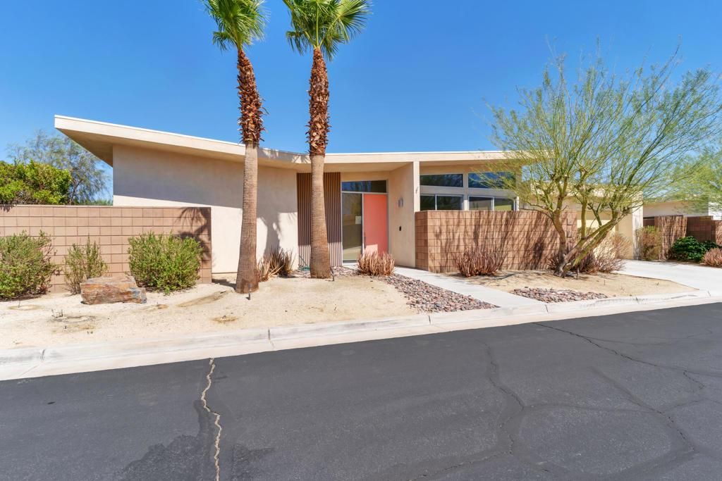 MLS #219133200DA image #0