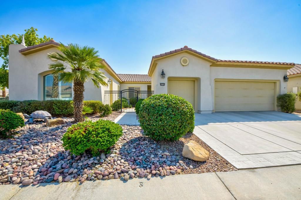 MLS #219133820DA image #0