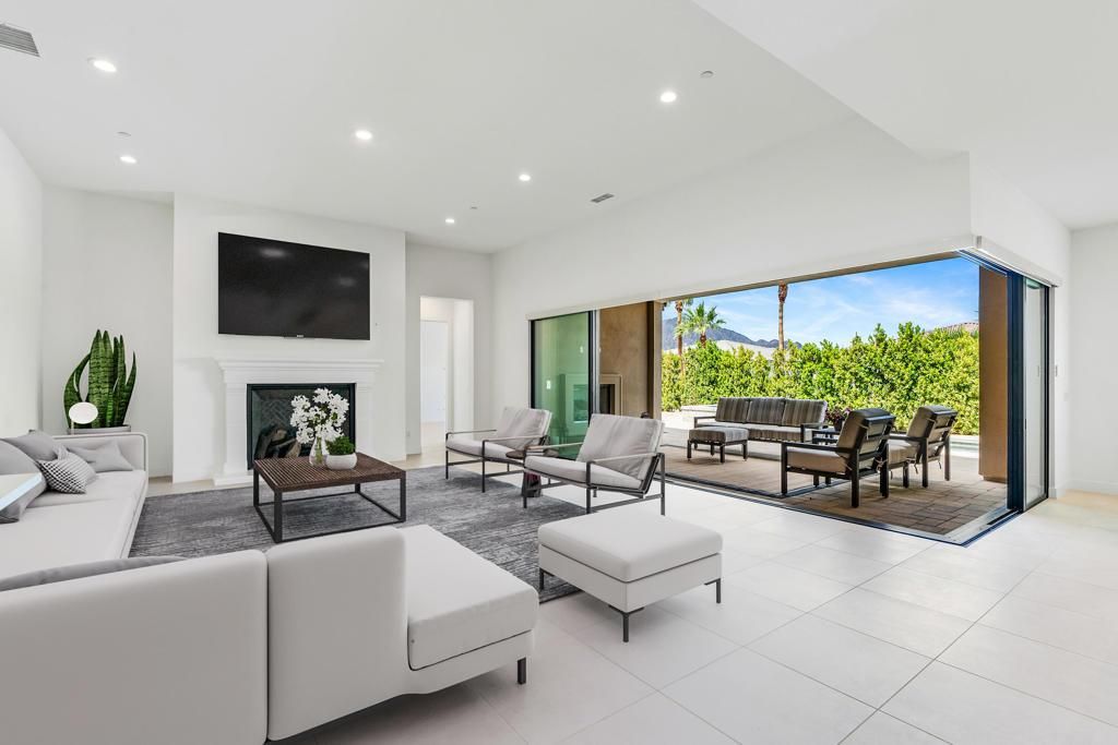 MLS #219134608DA image #0