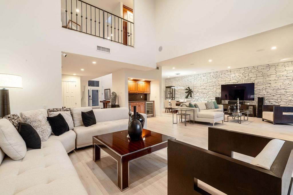 MLS #219135594DA image #0