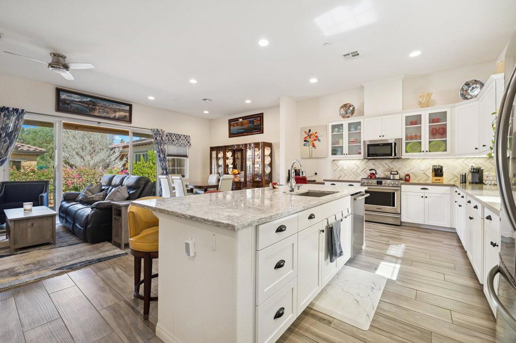 MLS #219135642DA image #0