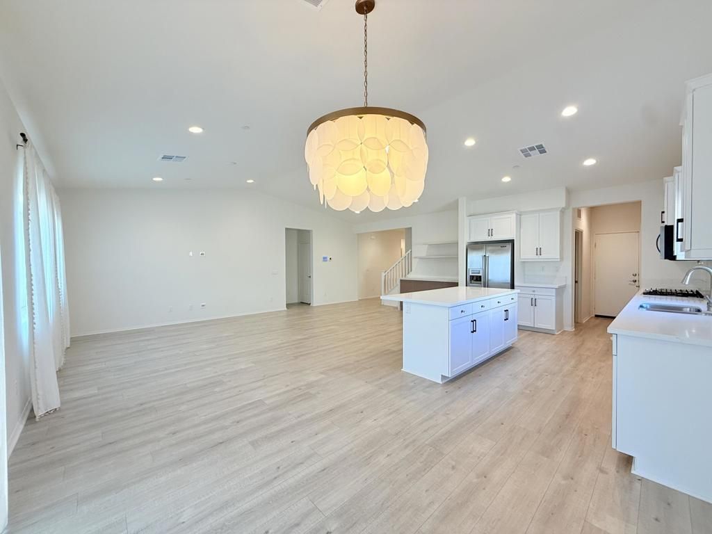 MLS #219135653DA image #0