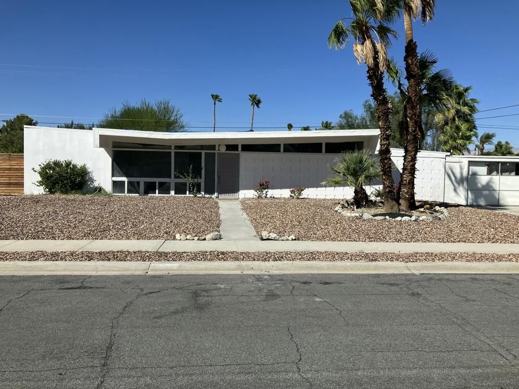 MLS #219135935PS image #0
