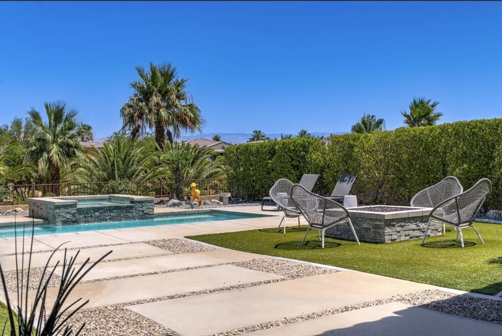 MLS #219138800PS image #0