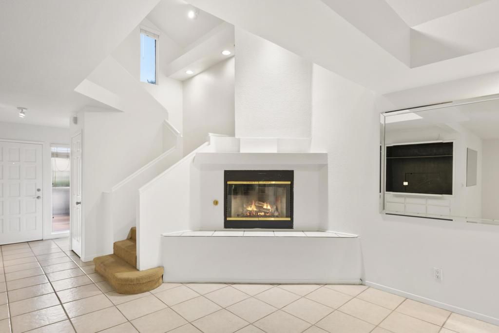 MLS #219140965DA image #0