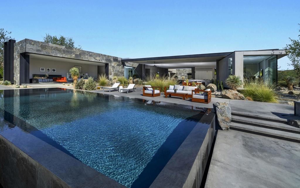 MLS #219142625DA image #0