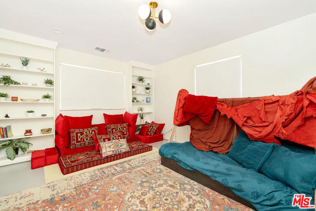MLS #24459699 image #0