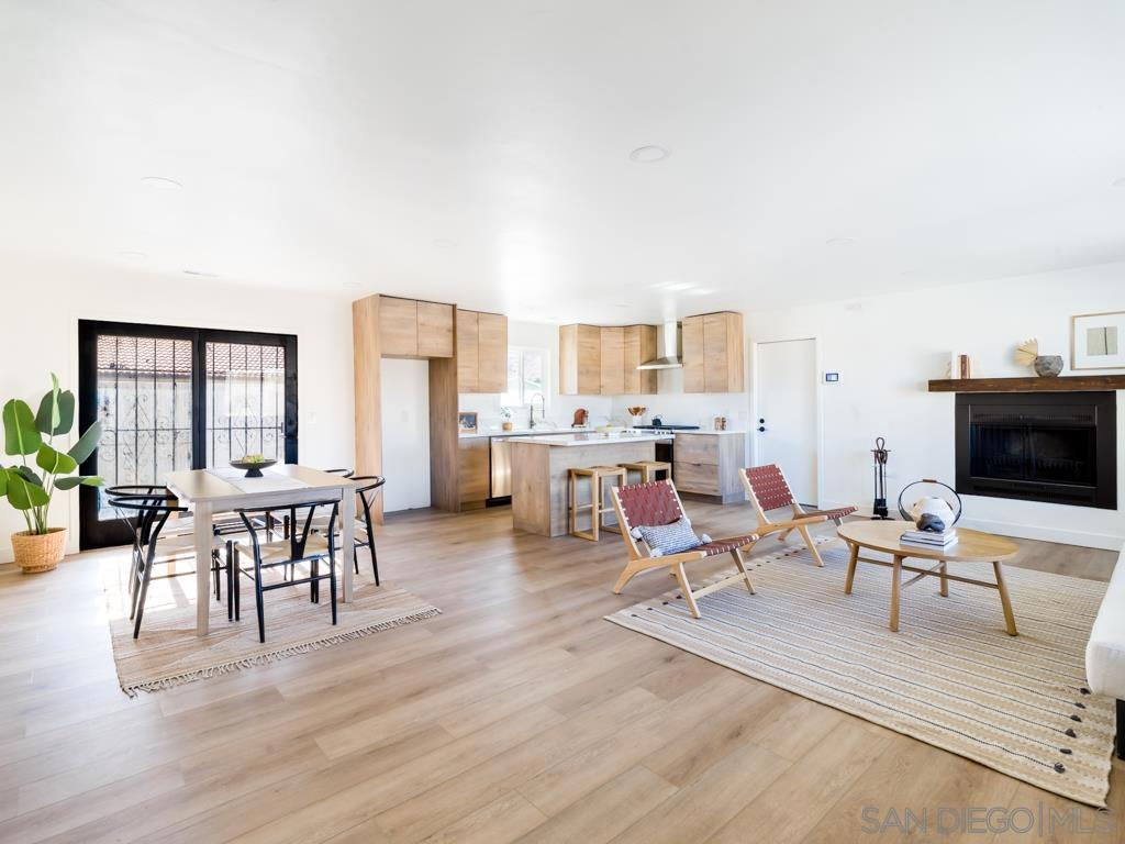 MLS #250032702SD image #0