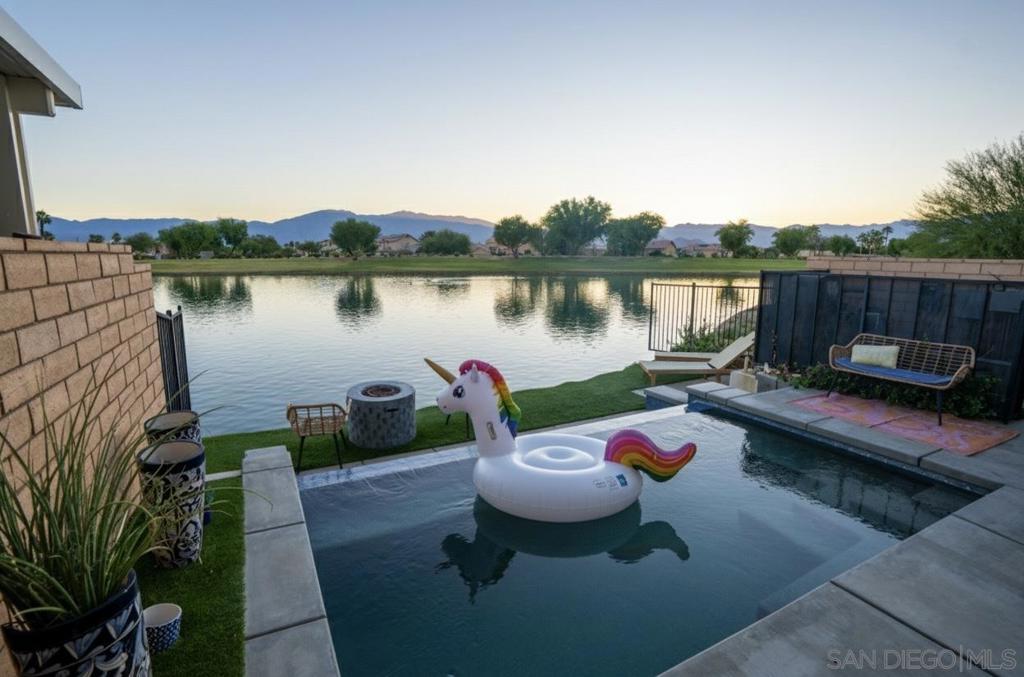 MLS #250042000SD image #0