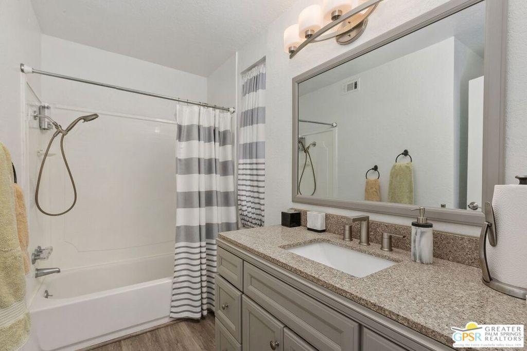 MLS #25487103 image #0