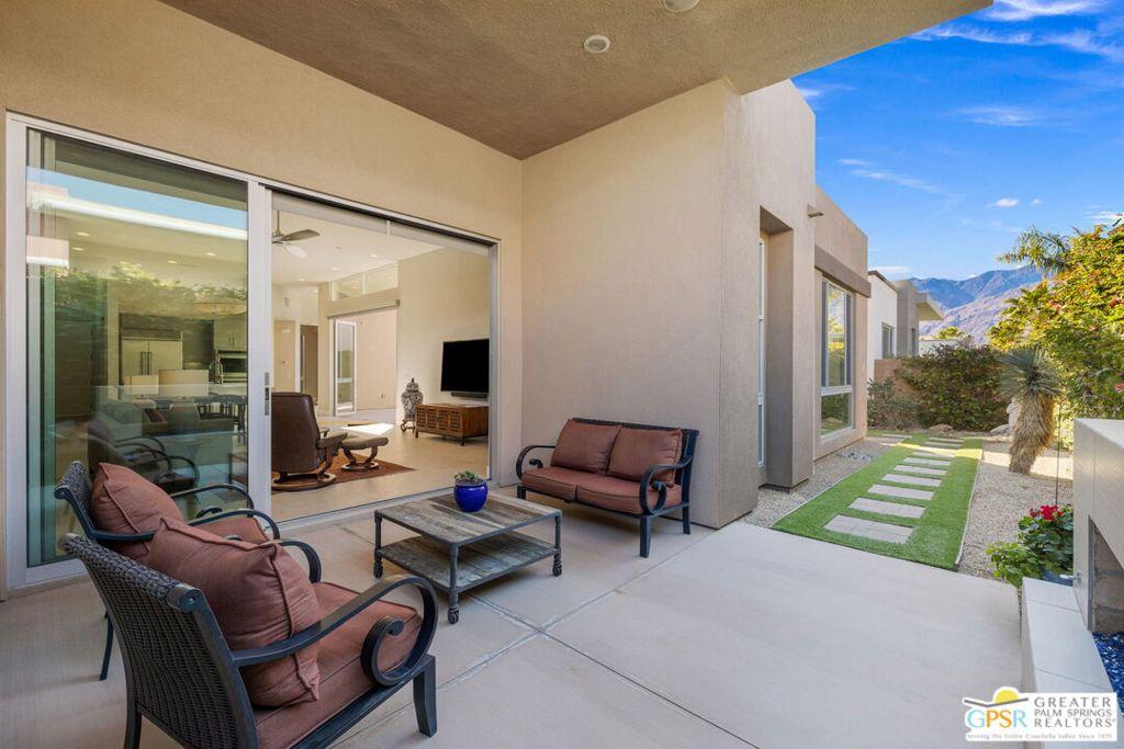 MLS #25492919PS image #0