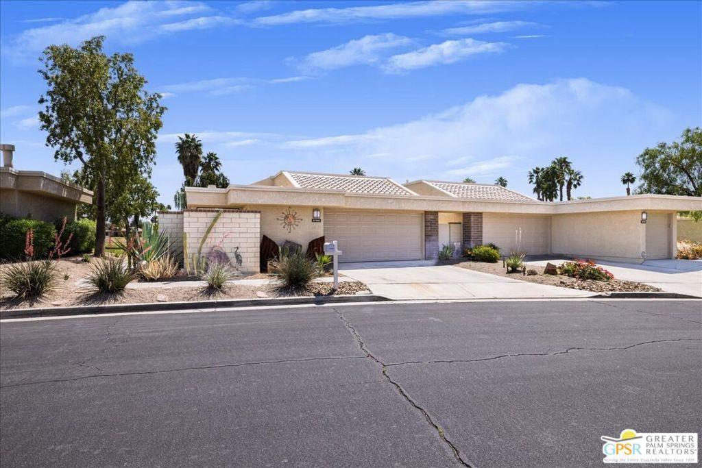 MLS #25515139PS image #0
