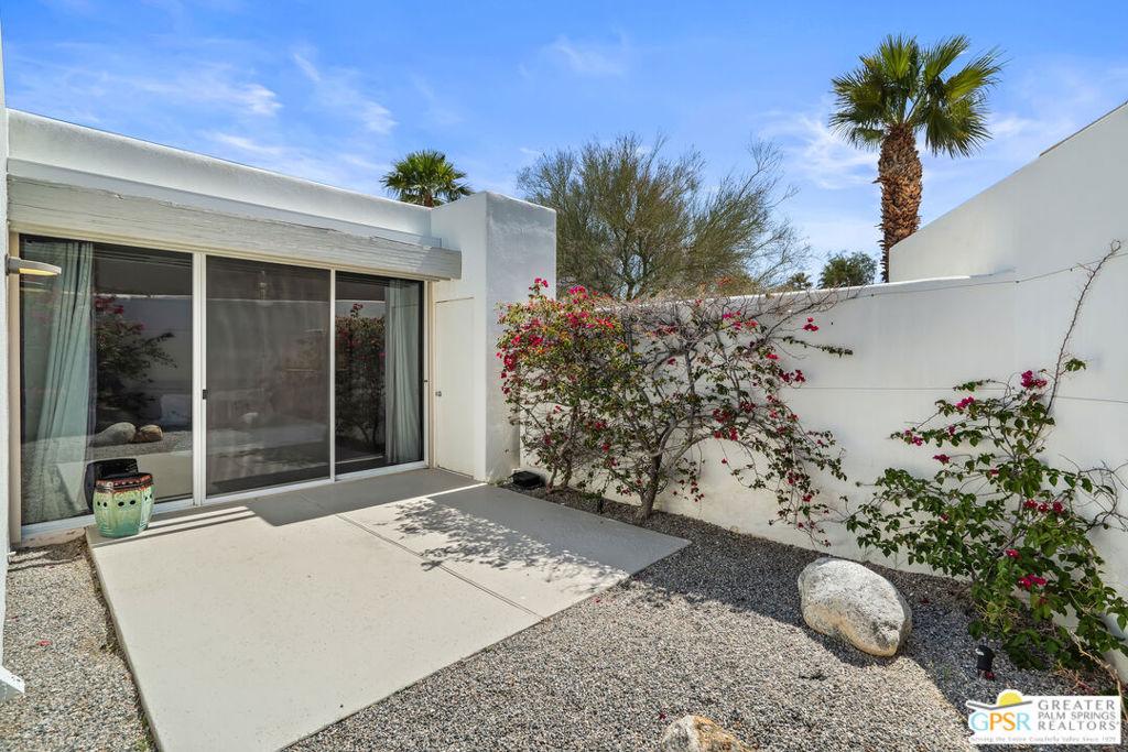 MLS #25515457PS image #0