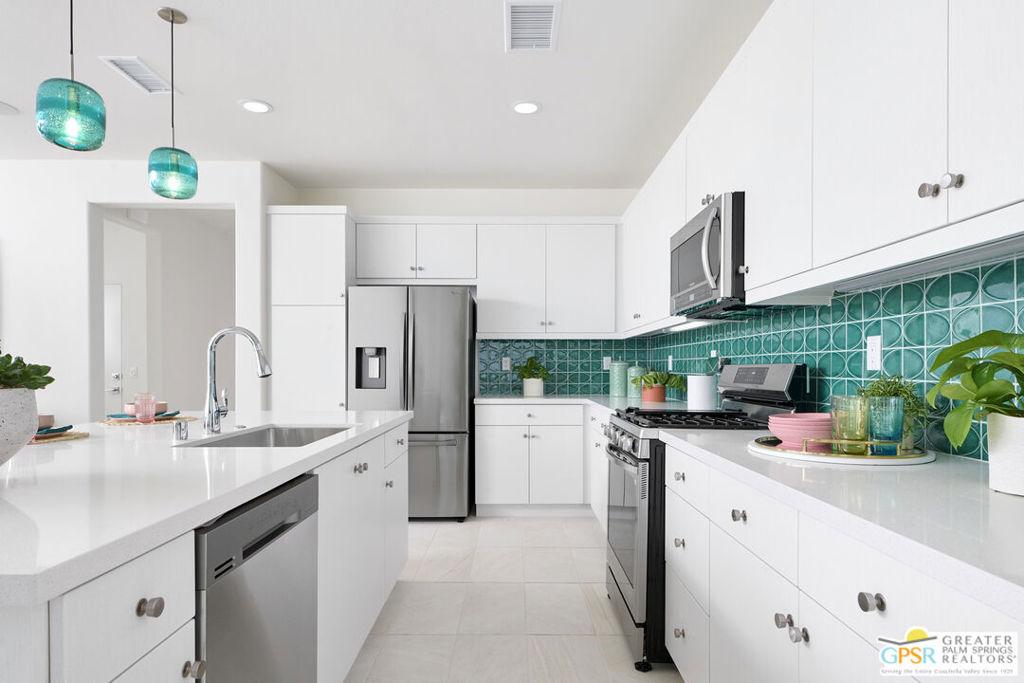 MLS #25516829PS image #0