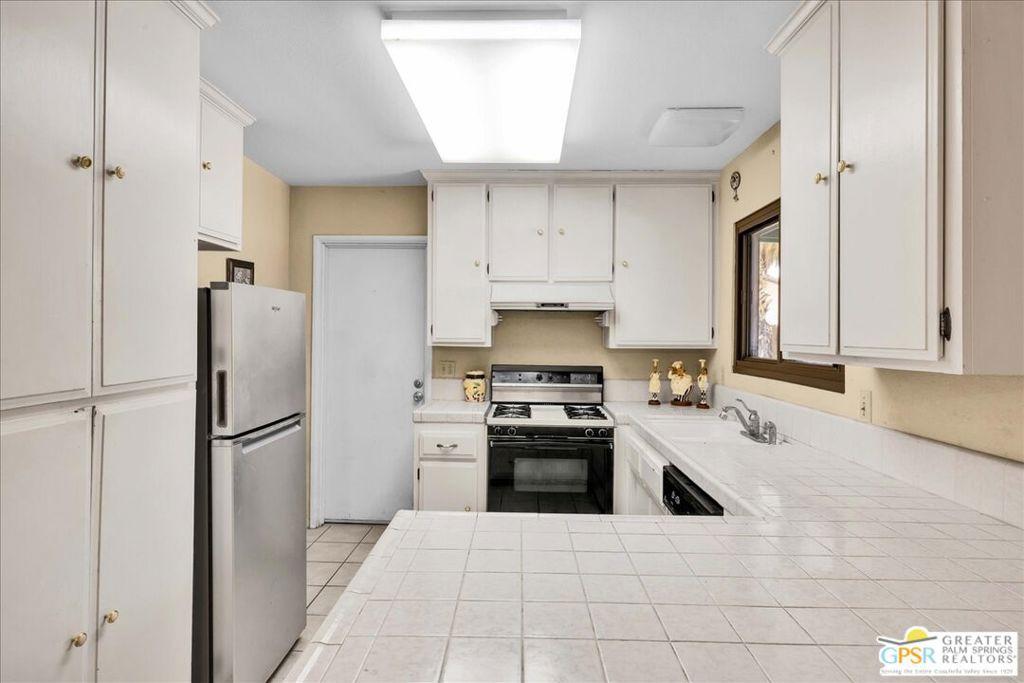 MLS #25517293PS image #0