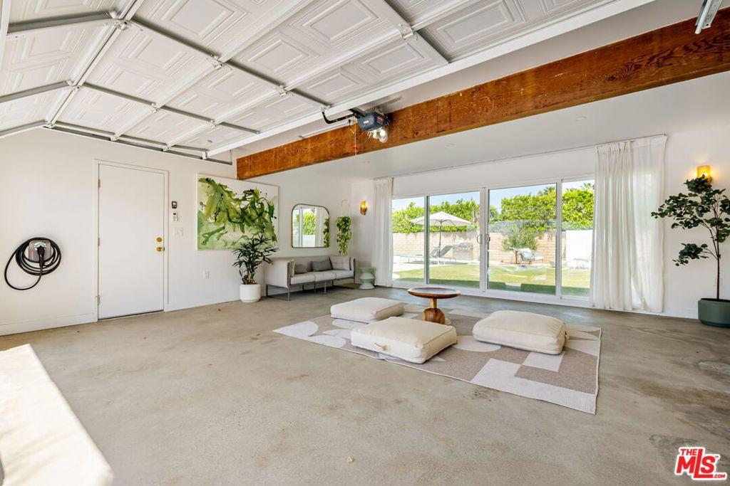 MLS #25532613 image #0