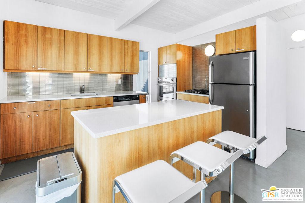 MLS #25535305PS image #0