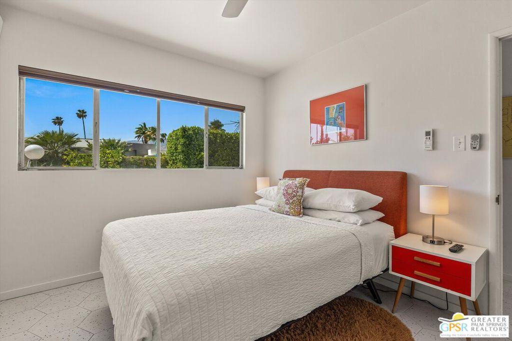 MLS #25539957PS image #0