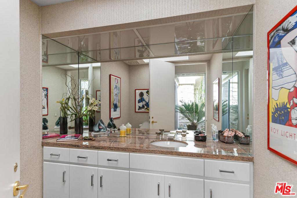 MLS #25546105 image #0