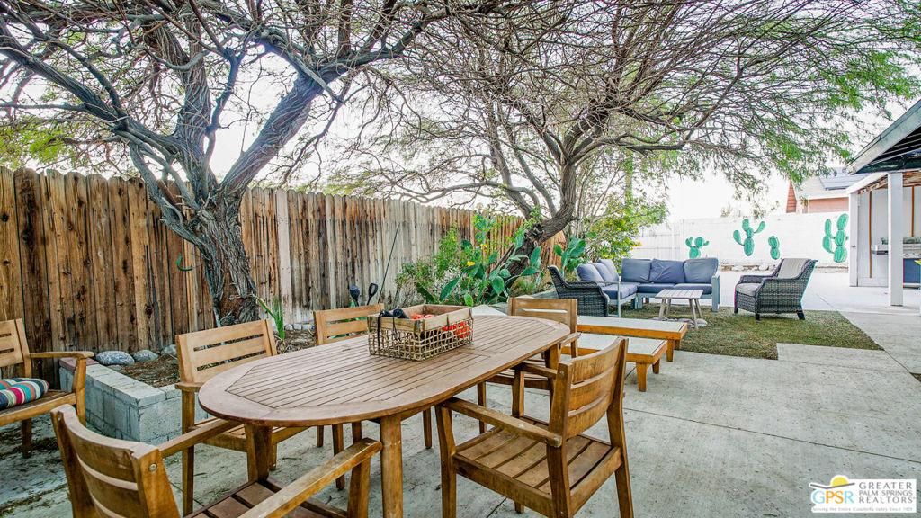 MLS #25596693PS image #0