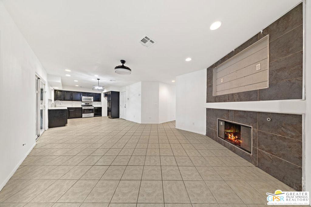 MLS #25608577PS image #0